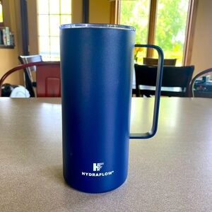 BNWOT Hydraflow Stainless Steel Triple Layer Insulation 25oz Cup